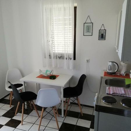 Apartmani Laura Trogir Dış mekan fotoğraf