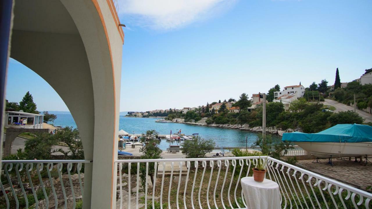 Apartmani Laura Trogir Dış mekan fotoğraf