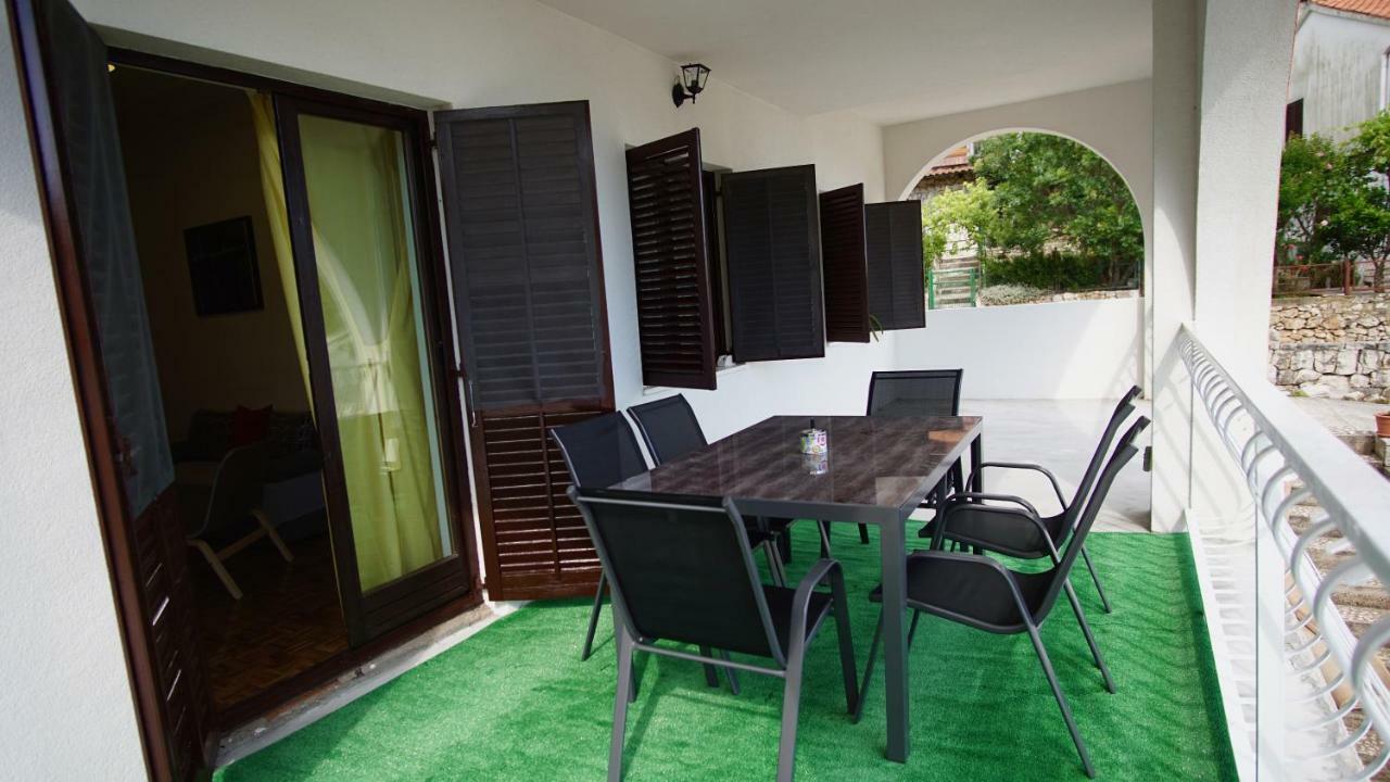 Apartmani Laura Trogir Dış mekan fotoğraf