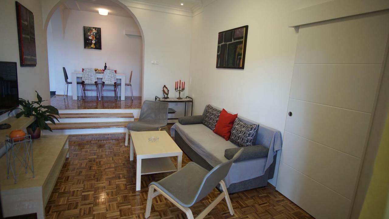 Apartmani Laura Trogir Dış mekan fotoğraf