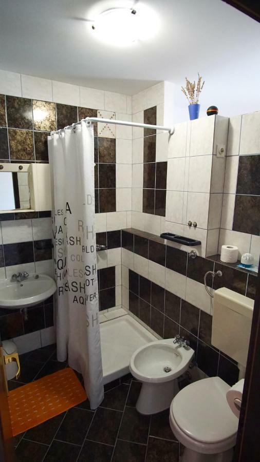Apartmani Laura Trogir Dış mekan fotoğraf