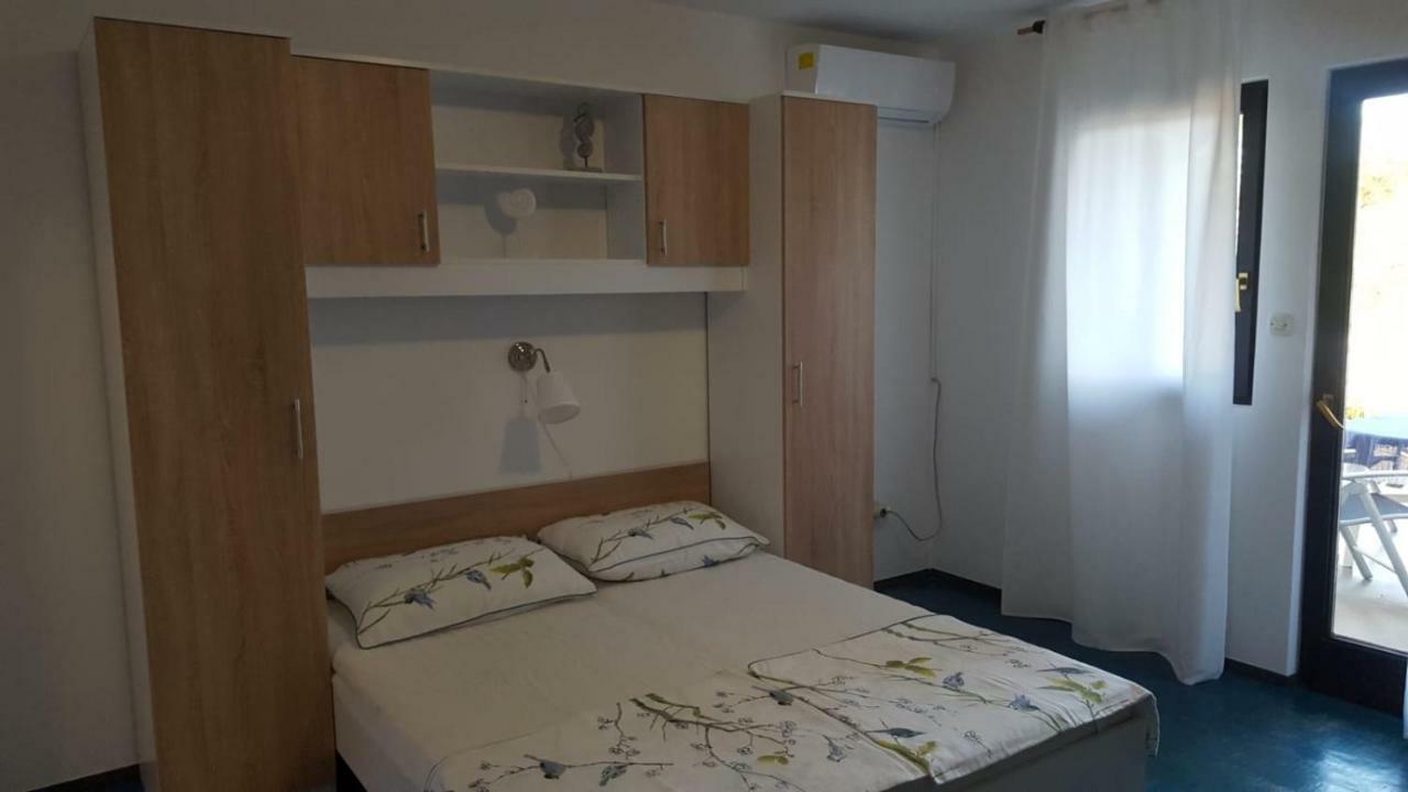 Apartmani Laura Trogir Dış mekan fotoğraf